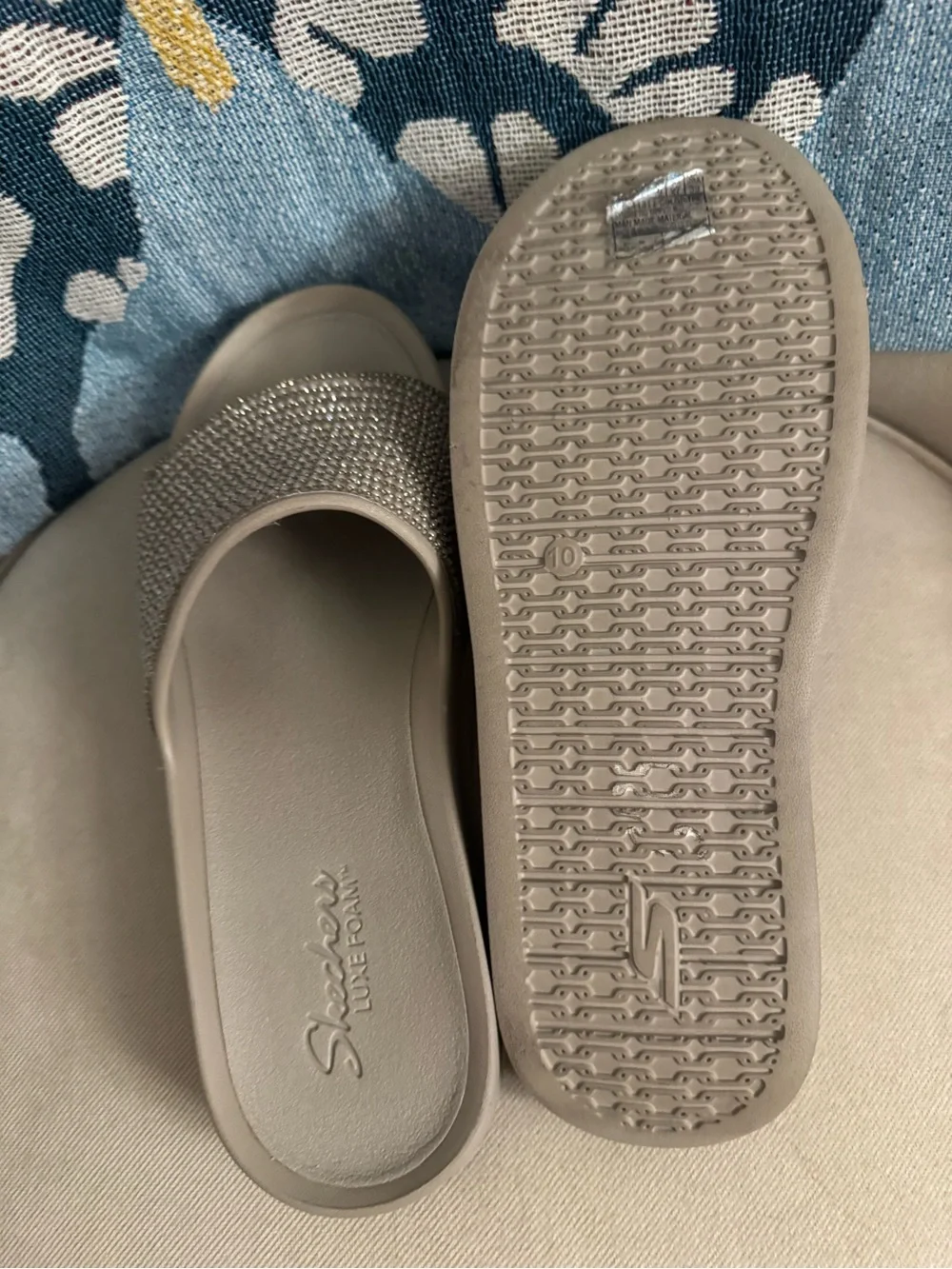 Skechers Women's Taupe Beaded Slide - Size 10